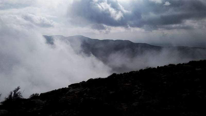 قله سیخستو از دره استای
