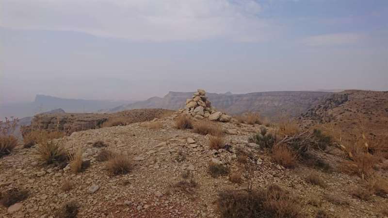 کوه غنیمی یا بوته نور سروستان