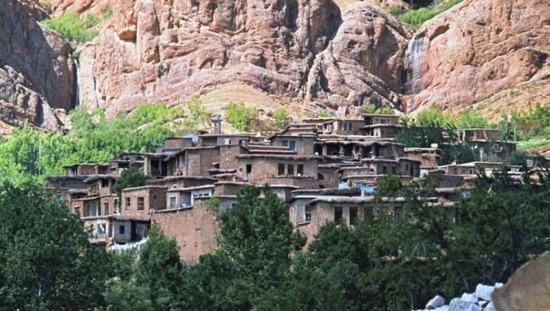 قله قلات شیراز
