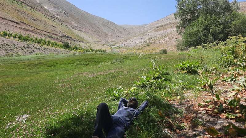 روستای زشک به خط الراس بینالود
