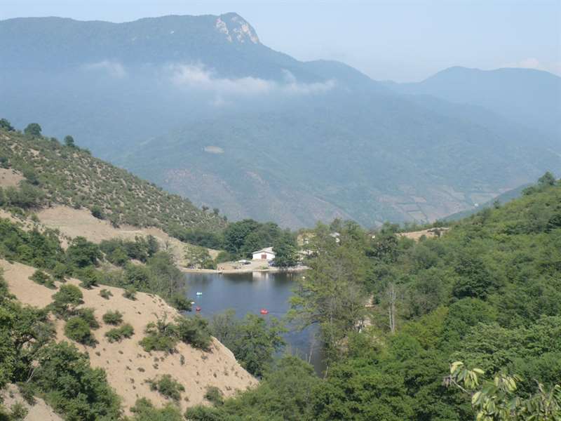 دریاچه شورمست